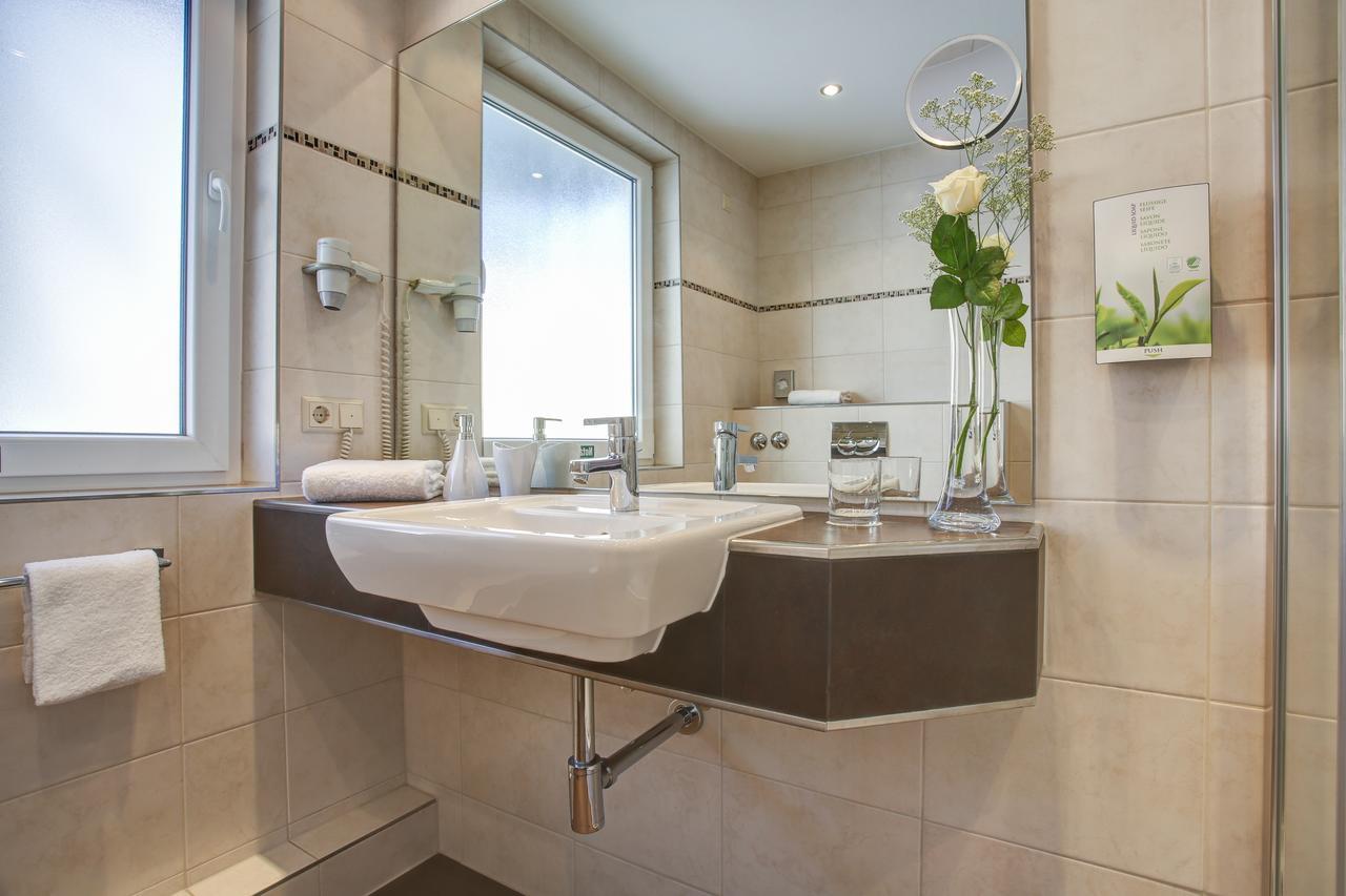 Rhein Neckar Hotel MHG Dış mekan fotoğraf
